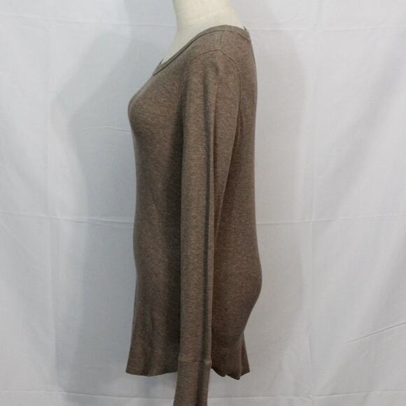 Gap Long Sleeve Crew Neck Lightweight Sweater Top Size M - Picture 3 of 7